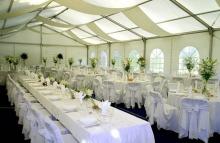 Esküvői sátor